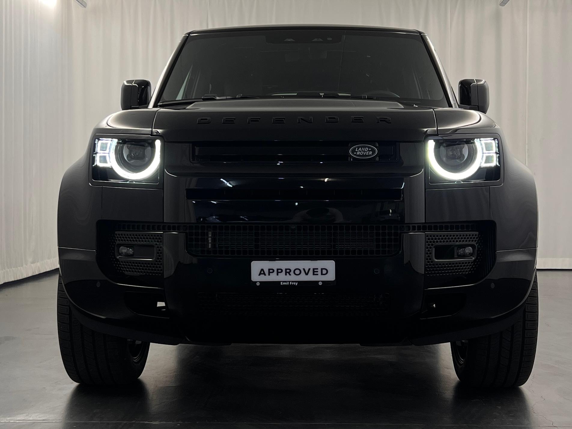 LAND ROVER Defender 130 3.0 D I6 300 X-Dynamic HSE-image-6