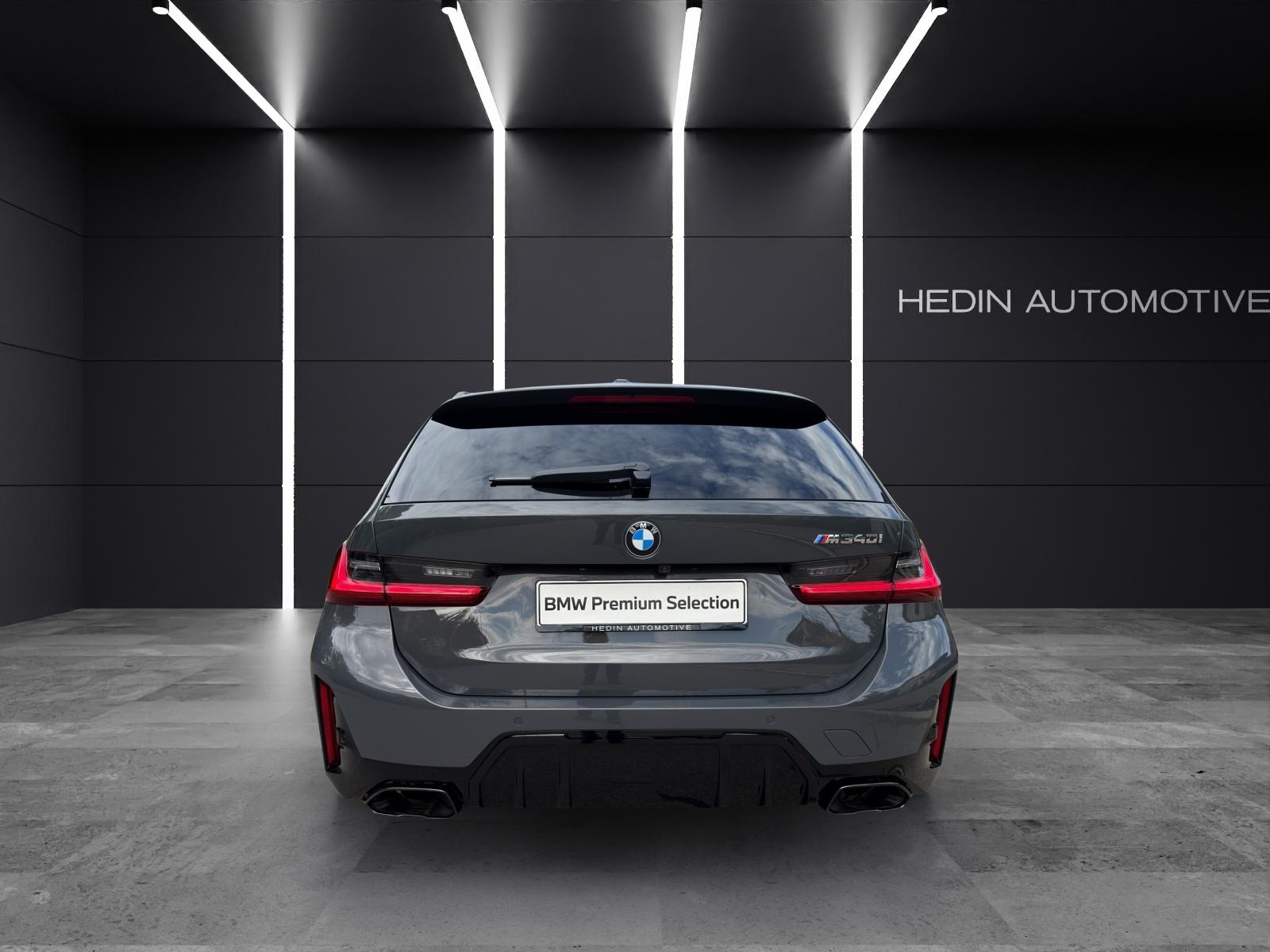 BMW M340i xDrive Touring-image-8