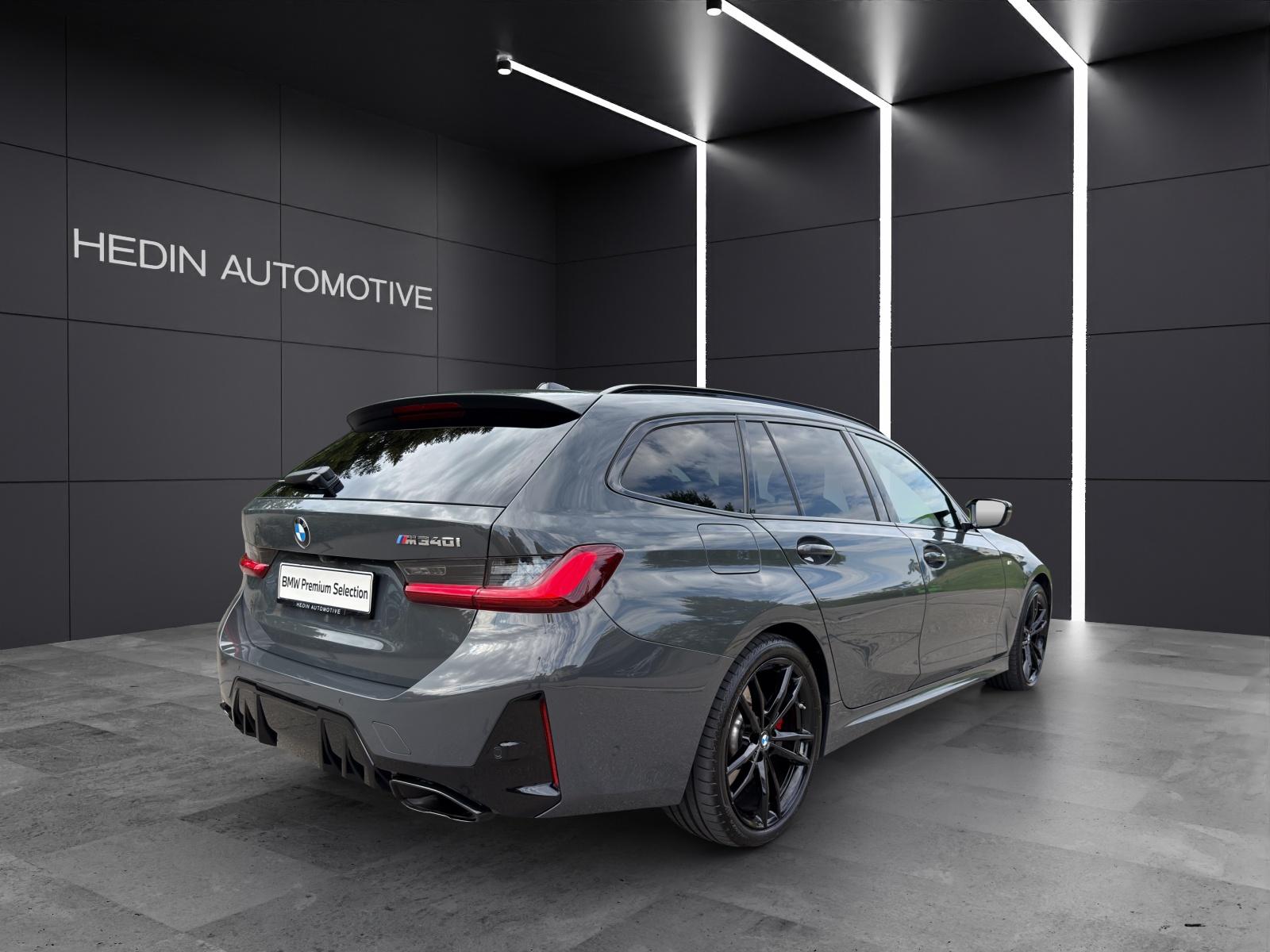 BMW M340i xDrive Touring-image-15