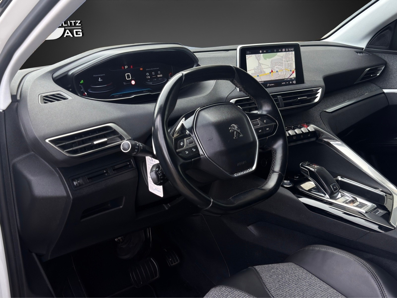 PEUGEOT 3008 1.2 PureTech Allure EAT-image-7