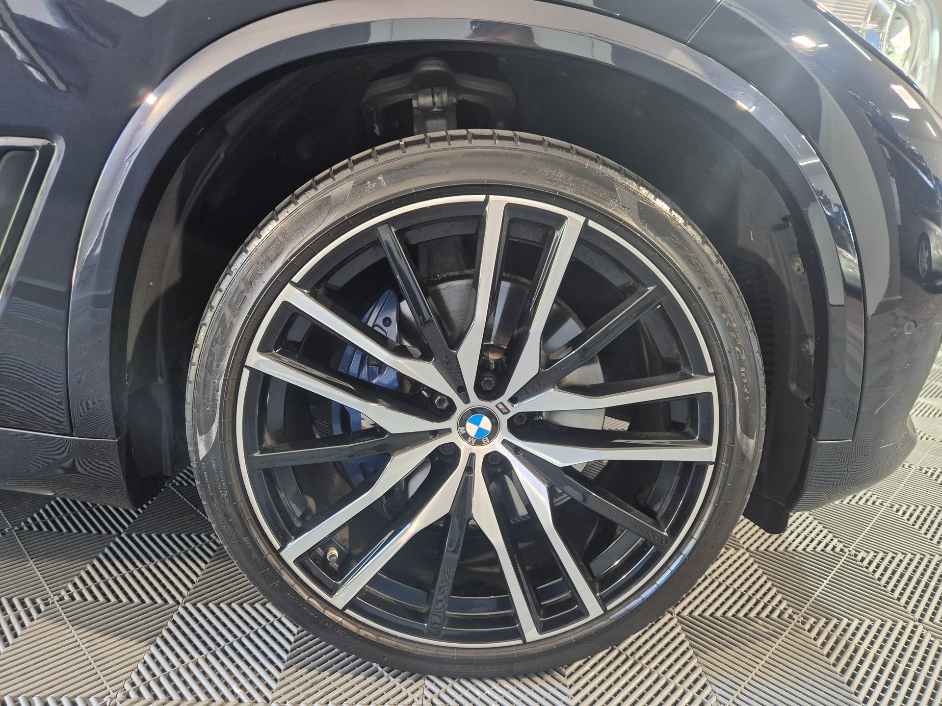 BMW X5 xDrive 48V 30d M Sport Steptronic-image-28