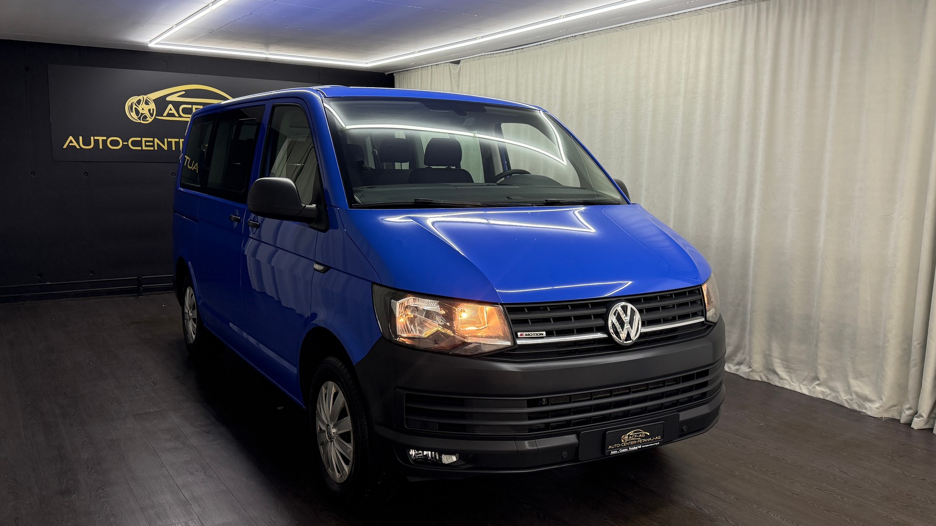 VW T6 Caravelle 2.0 TDI Trendline Liberty 4Motion-showroom-element-2