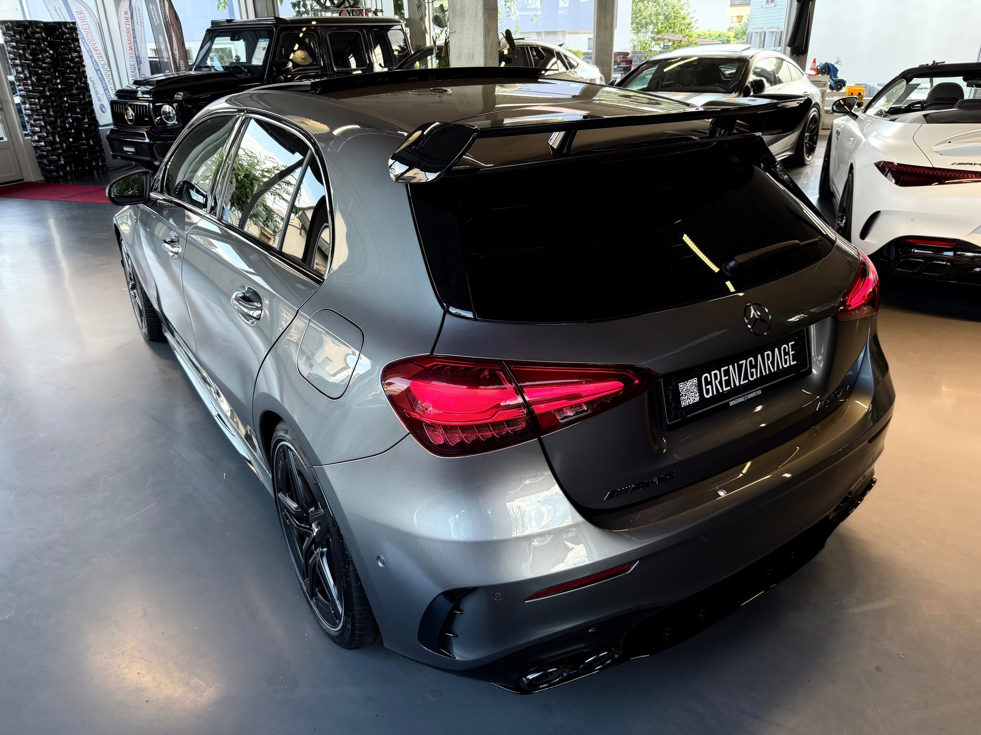 MERCEDES-BENZ A AMG 45 S 4Matic+ 8G-DCT-image-4