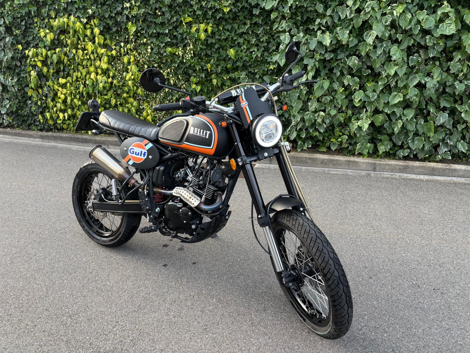 BULLIT Hero 125