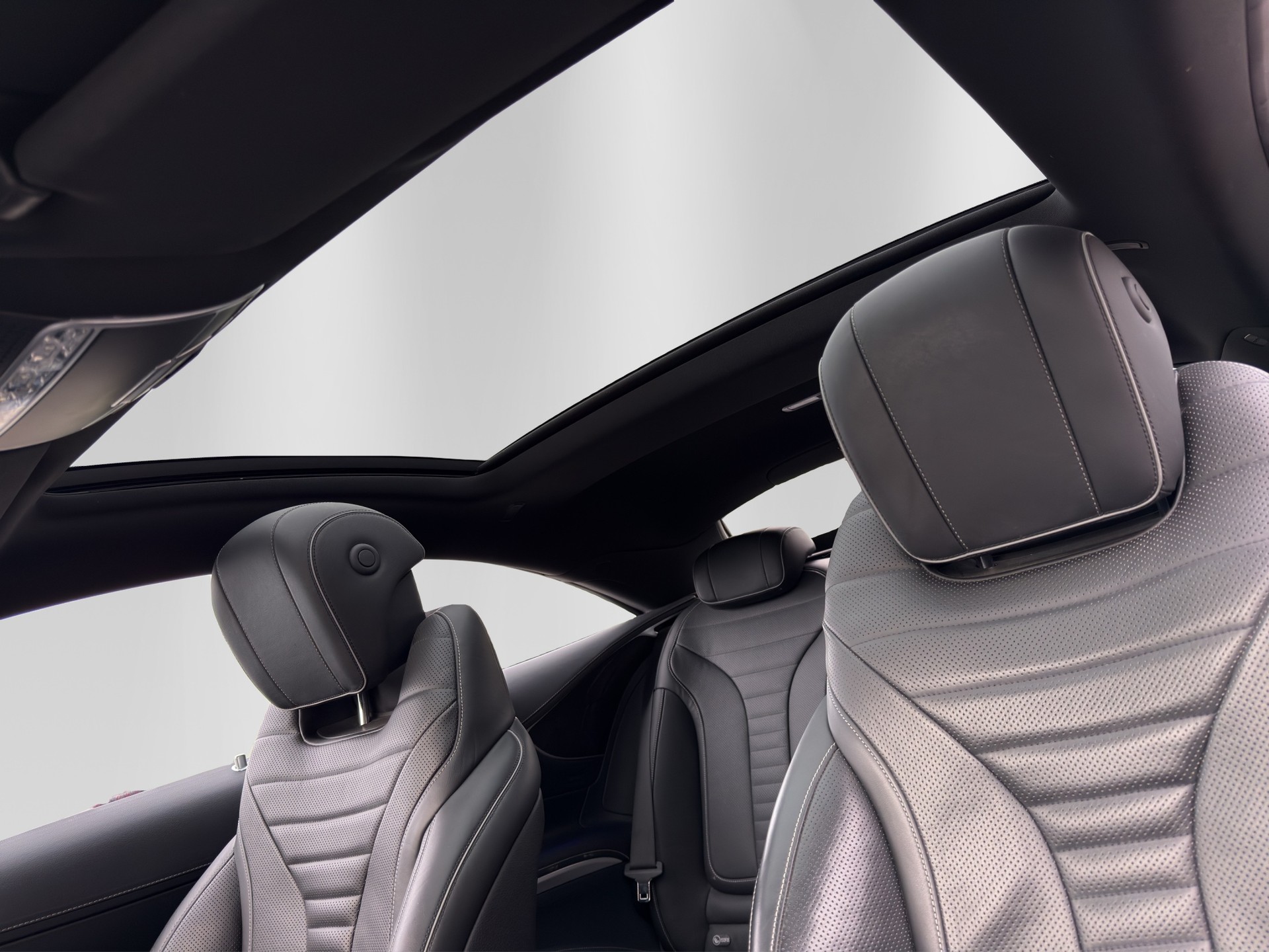 MERCEDES-BENZ S 500 Coupé 4Matic 7G-Tronic-image-9