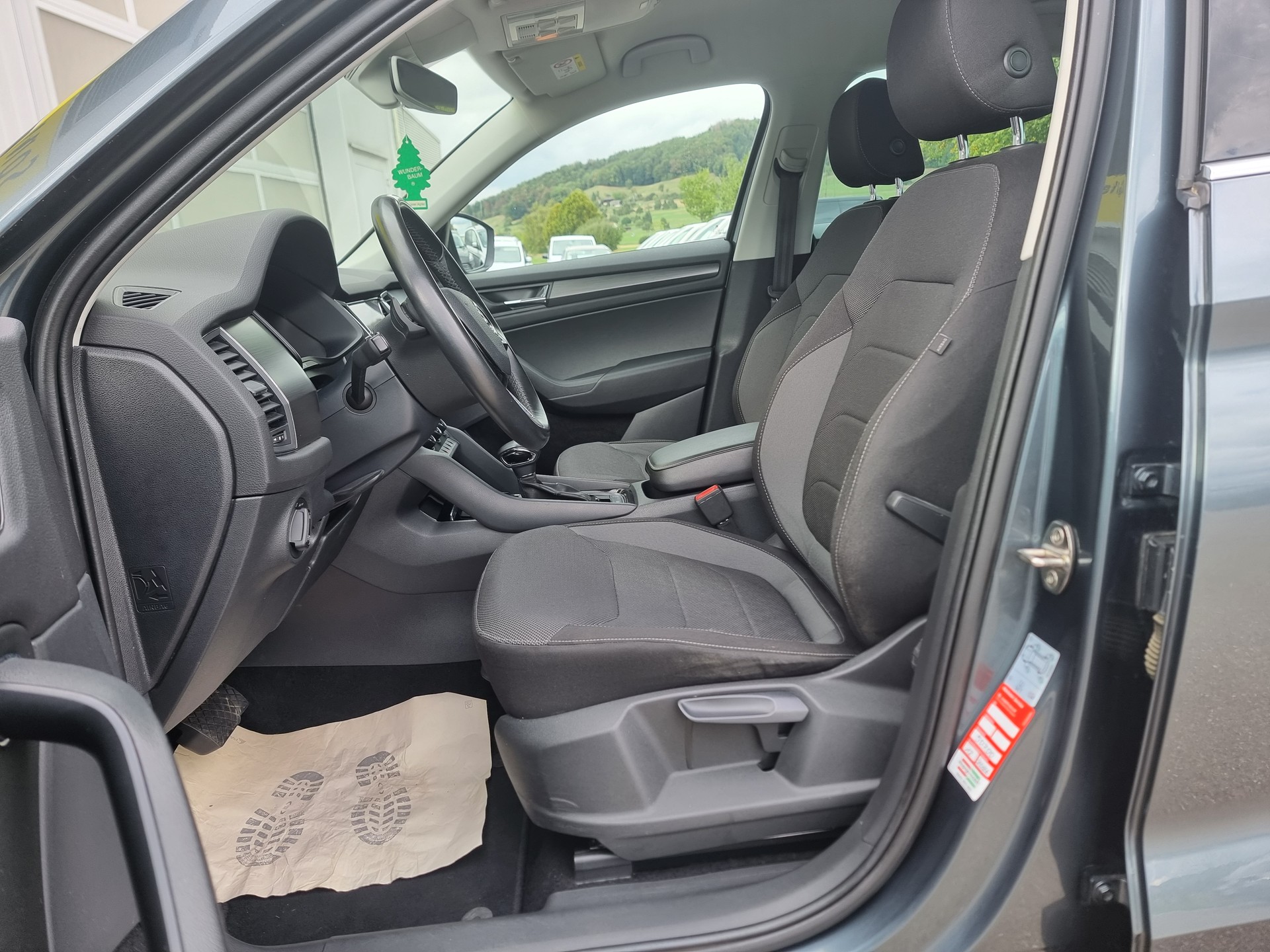 SKODA Kodiaq 2.0 TDI CR Ambition 4x4 DSG-image-6