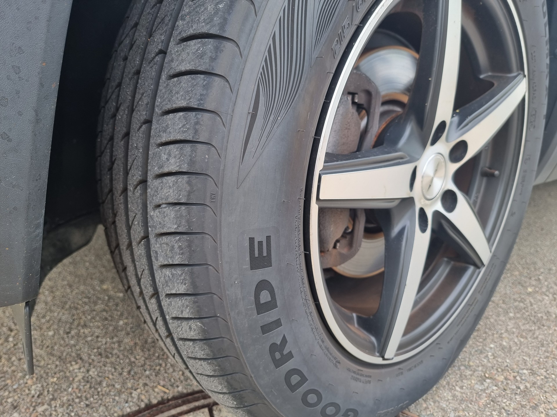 SKODA Kodiaq 2.0 TDI CR Ambition 4x4 DSG-image-10