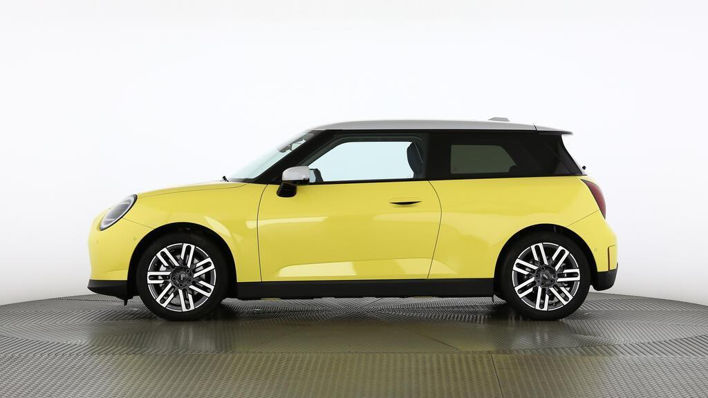 MINI Cooper SE-image-2