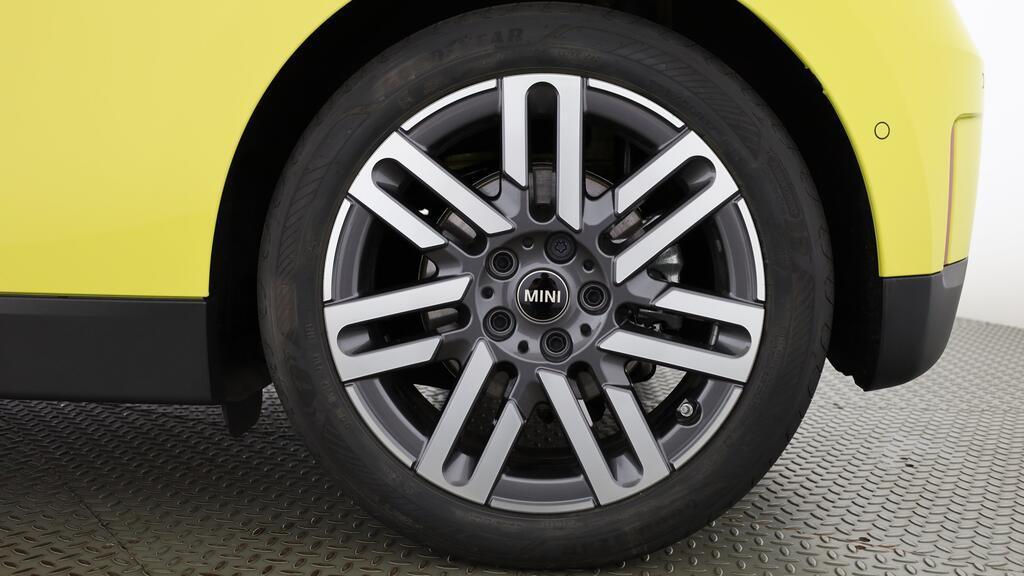 MINI Cooper SE-image-8