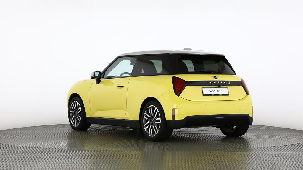 MINI Cooper SE-image-3