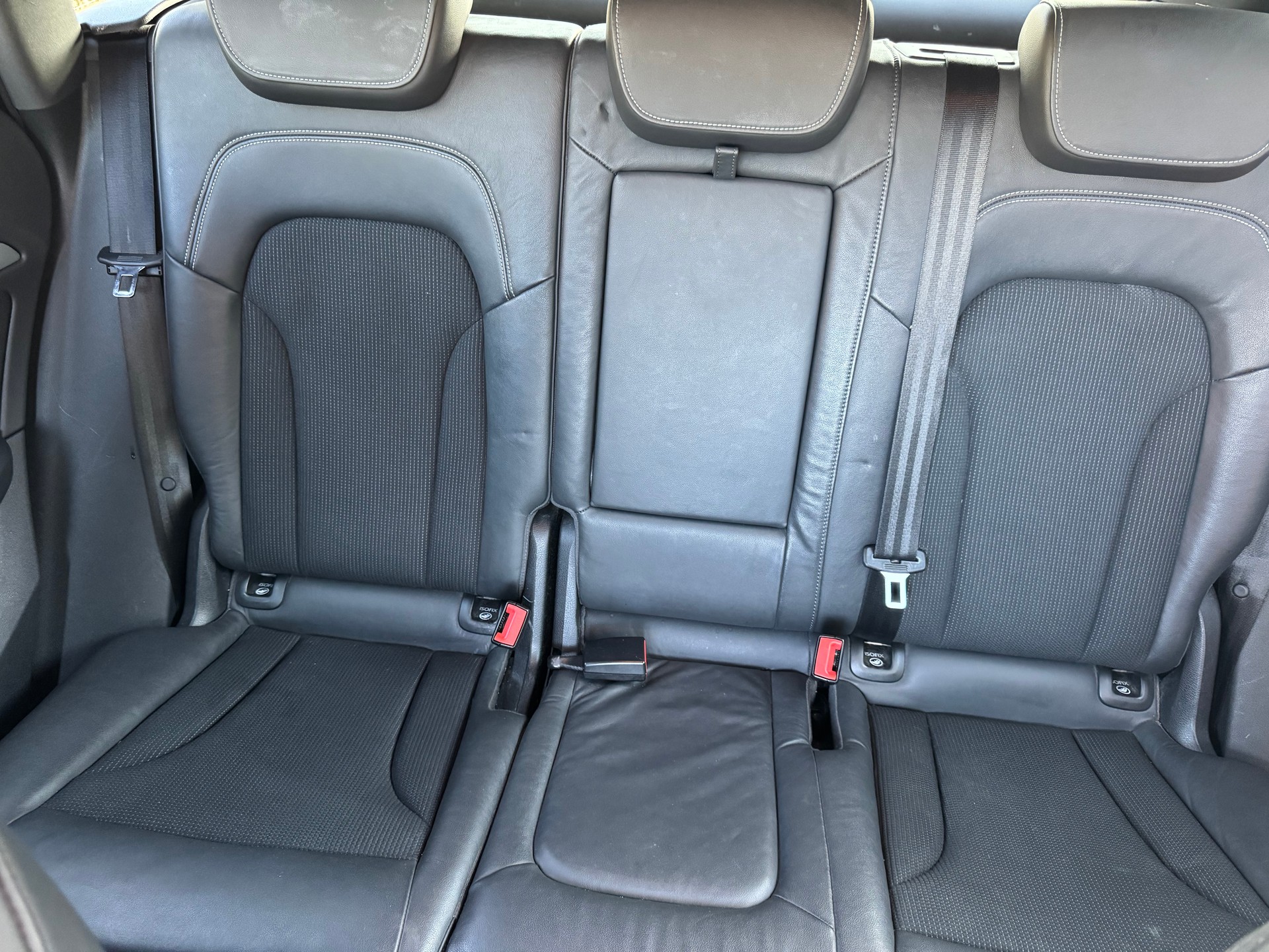 AUDI 3.0 V6 TDI quattro S-Tronic-image-3