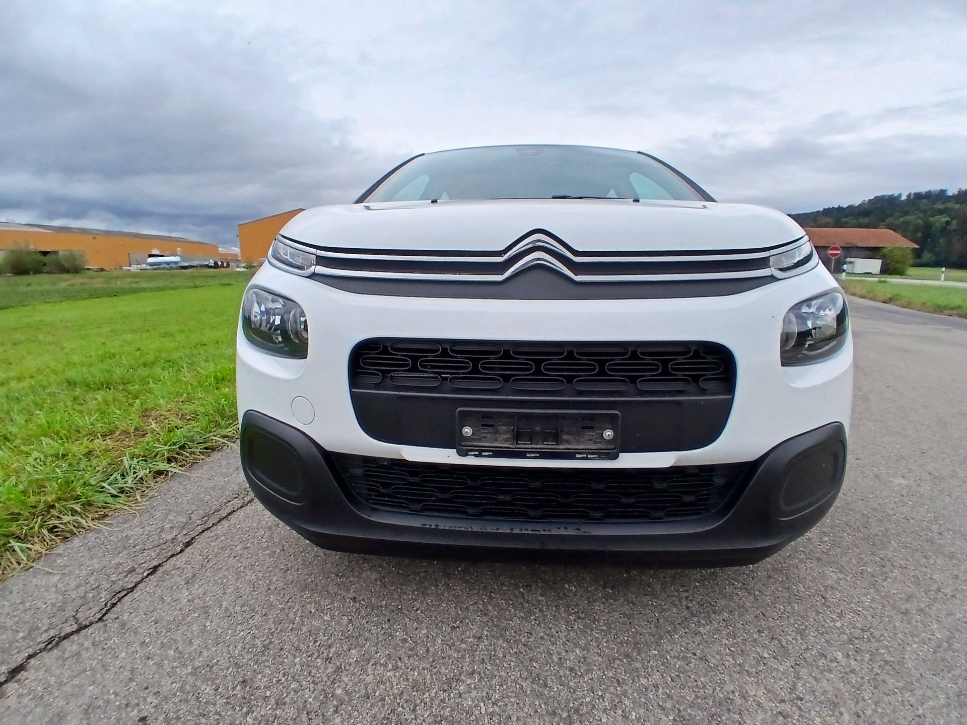 CITROEN C3 1.2i PureTech Feel-image-8