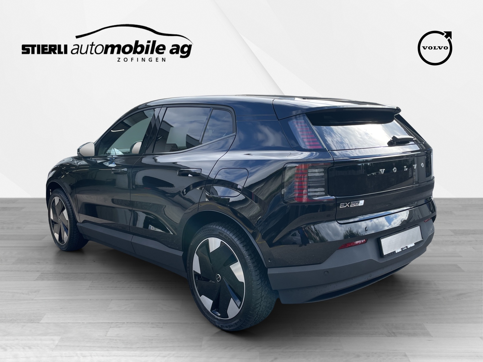 VOLVO EX 30 E60 Twin Ultra Performance AWD-image-6