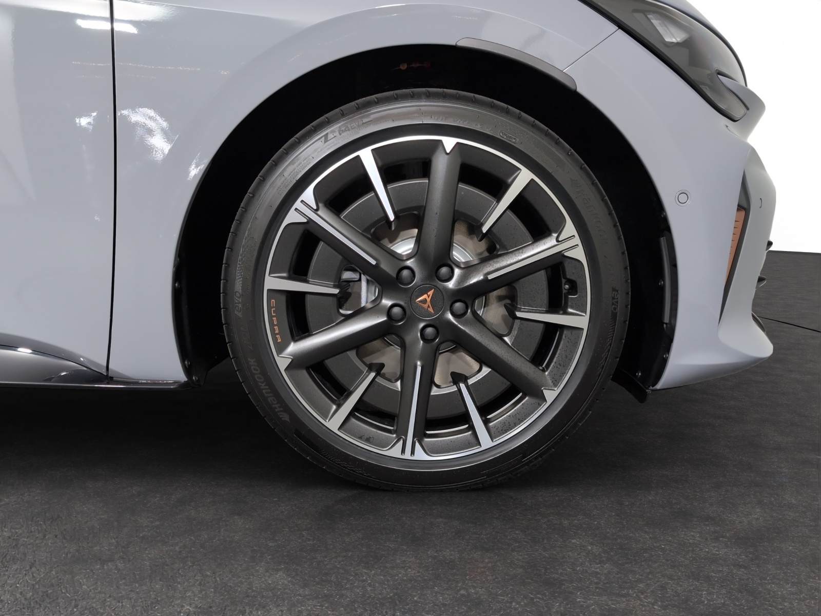 CUPRA Born 79 kWh VZ Prime-image-4