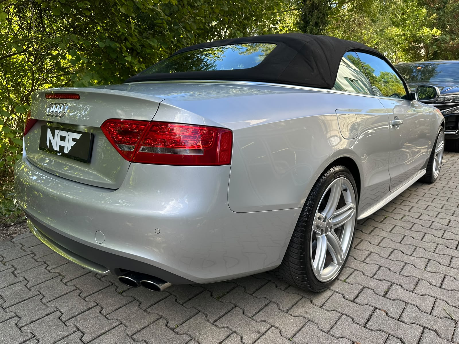 AUDI S5 Cabrio 3.0 TFSI quattro S-tronic-image-8
