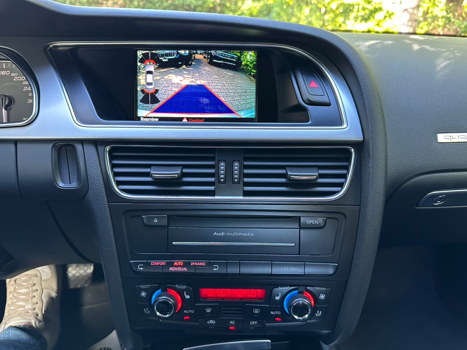 AUDI S5 Cabrio 3.0 TFSI quattro S-tronic-image-26