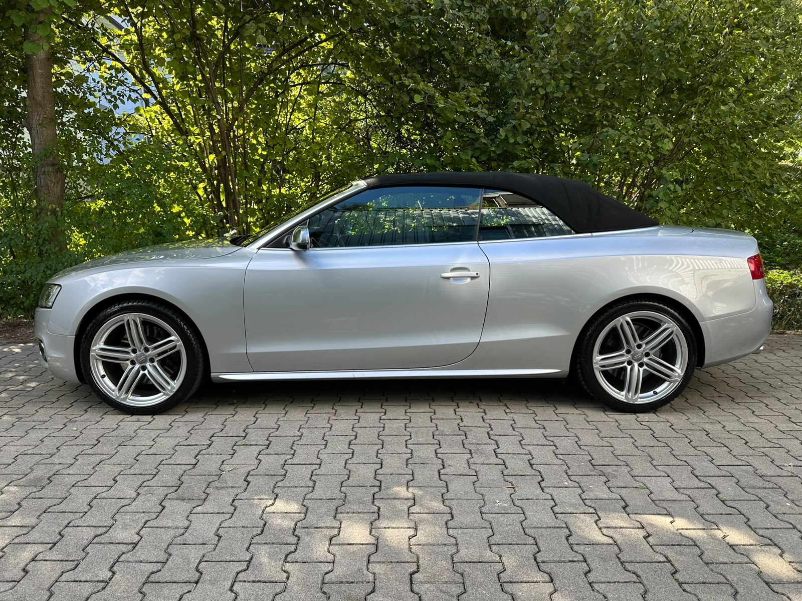 AUDI S5 Cabrio 3.0 TFSI quattro S-tronic-showroom-element-2