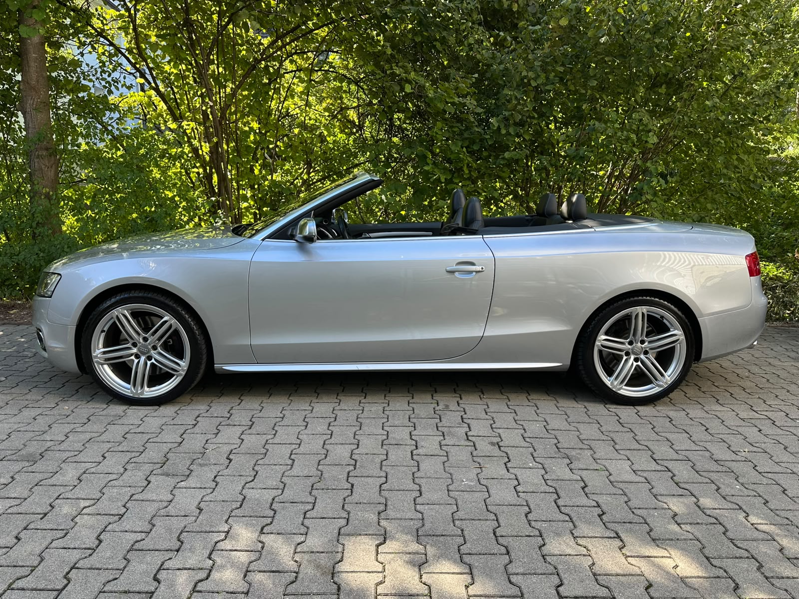 AUDI S5 Cabrio 3.0 TFSI quattro S-tronic-showroom-element-3