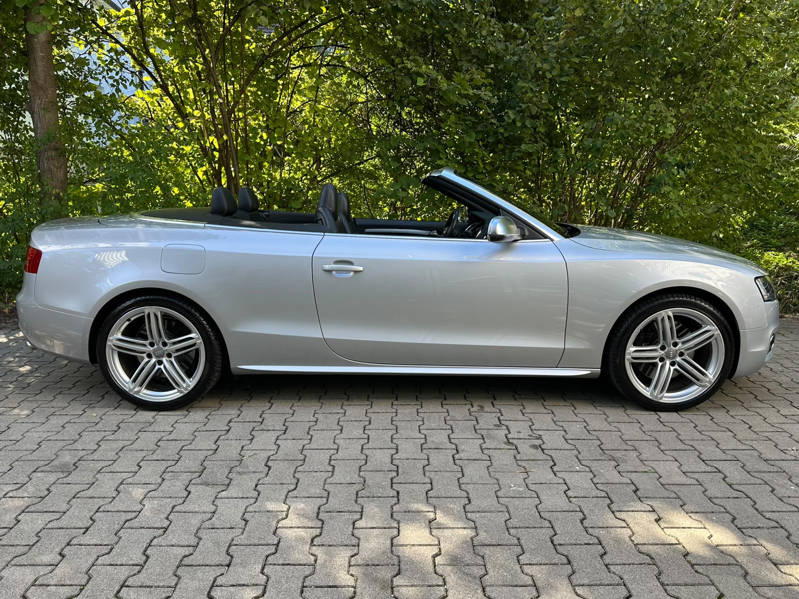 AUDI S5 Cabrio 3.0 TFSI quattro S-tronic-image-11
