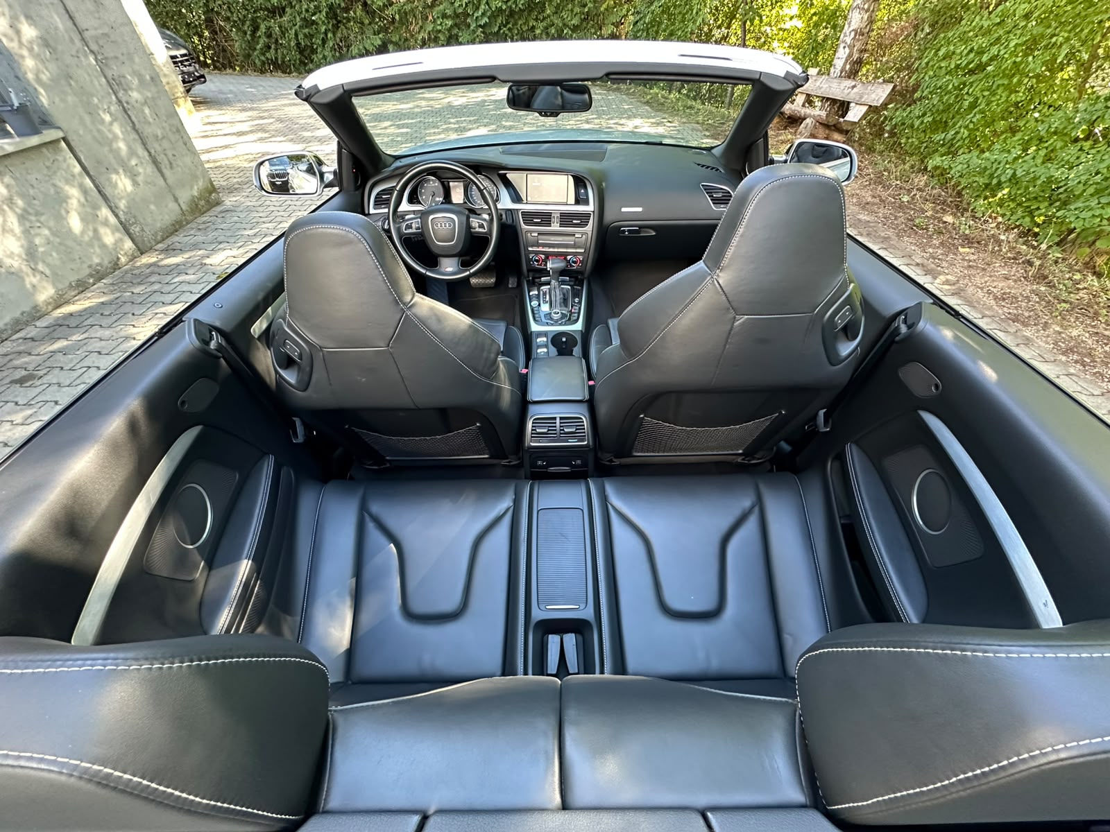 AUDI S5 Cabrio 3.0 TFSI quattro S-tronic-image-24
