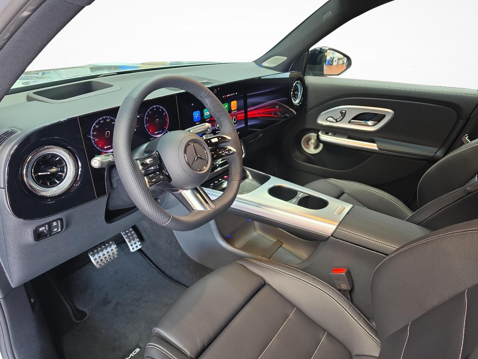 MERCEDES-BENZ GLB 220 4MATIC AMG Line-image-6