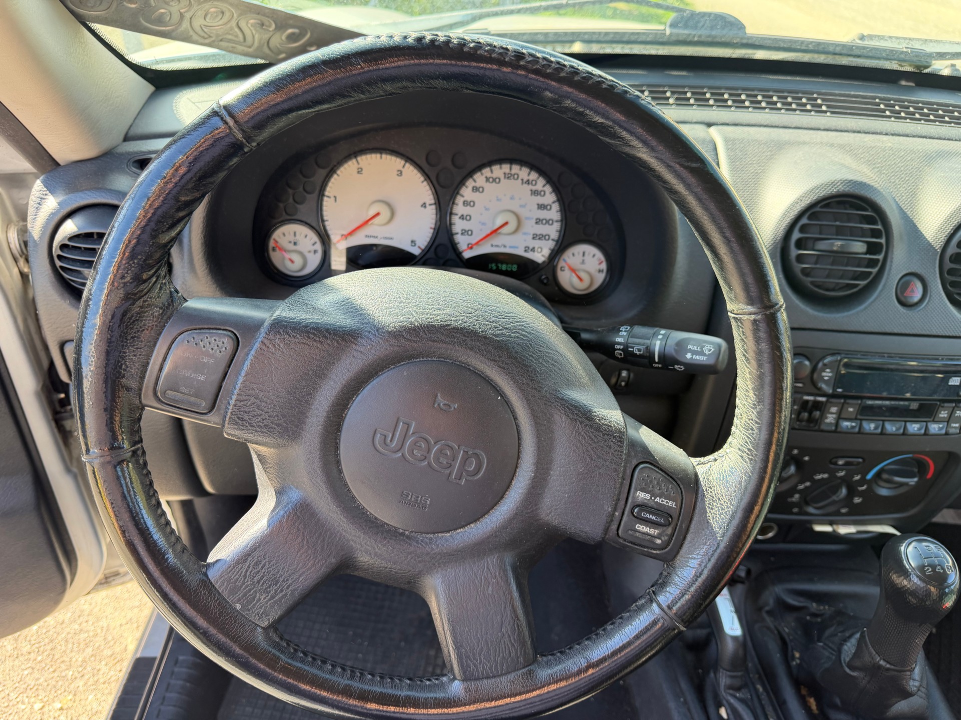 JEEP Cherokee 2.5 CRD Sport-image-5