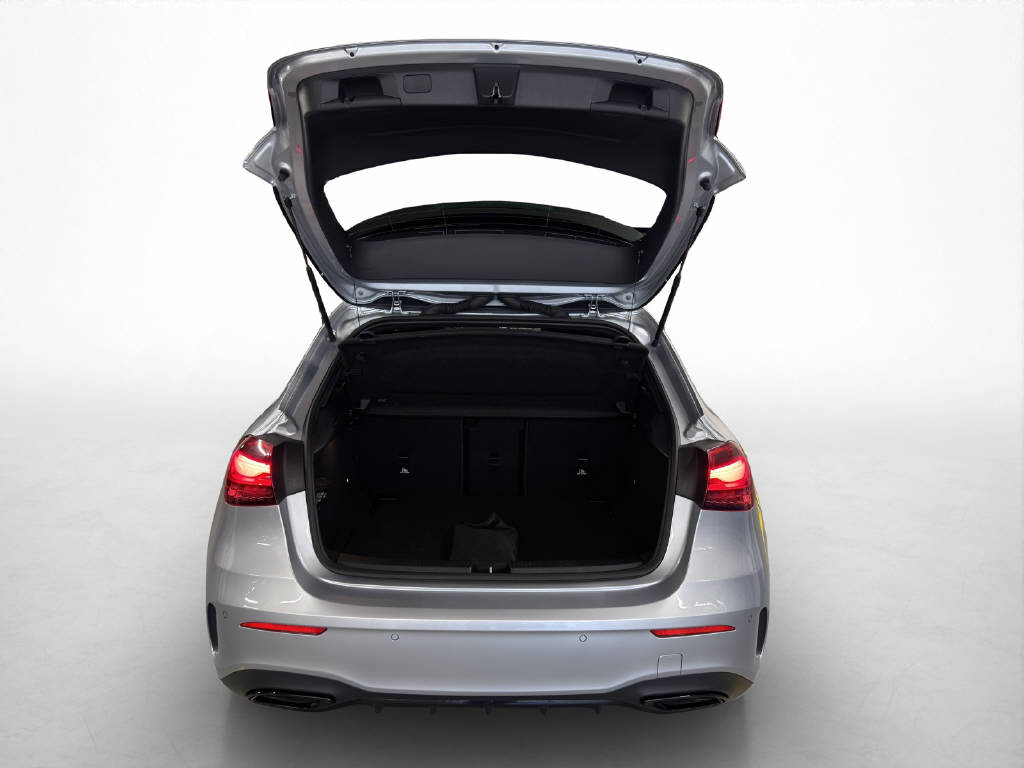 MERCEDES-BENZ A 250 AMG Line 4Matic-image-8