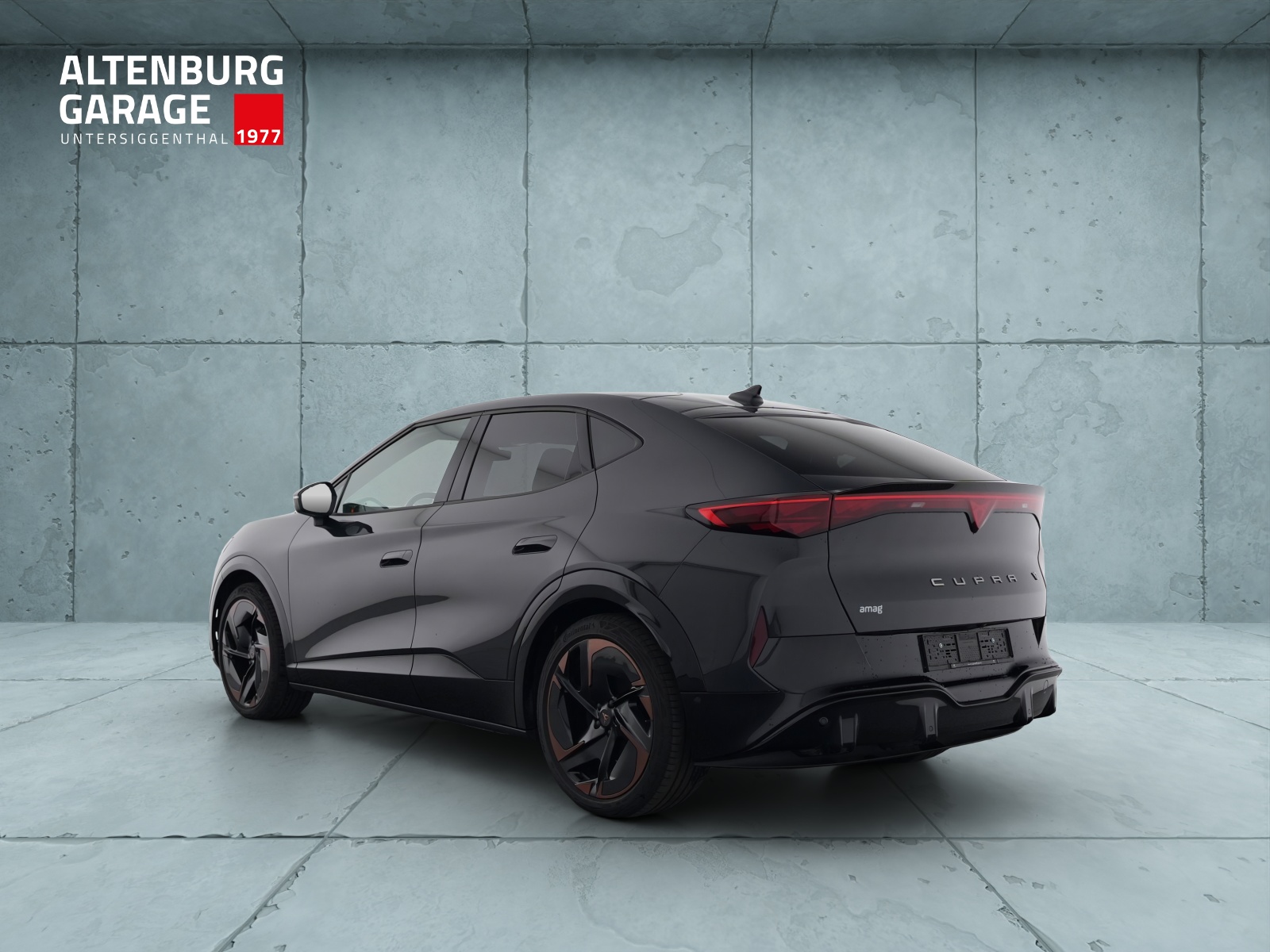 CUPRA Tavascan Type 9 77 kWh VZ Adrenaline-image-2