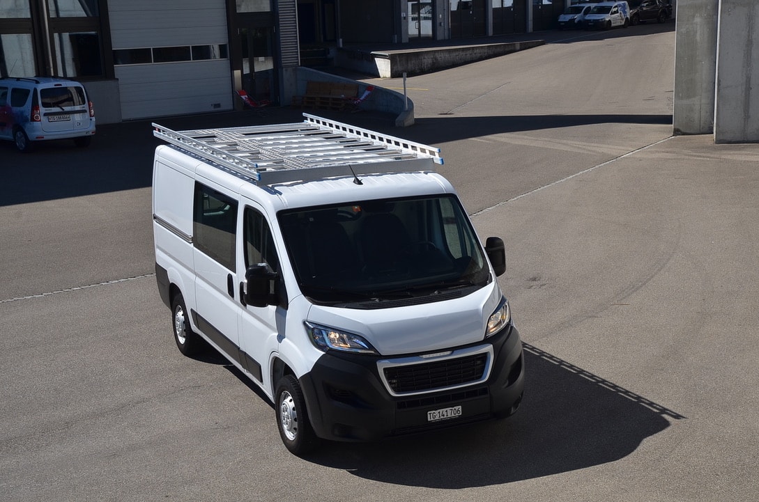 PEUGEOT Boxer BlueHDi-image-8