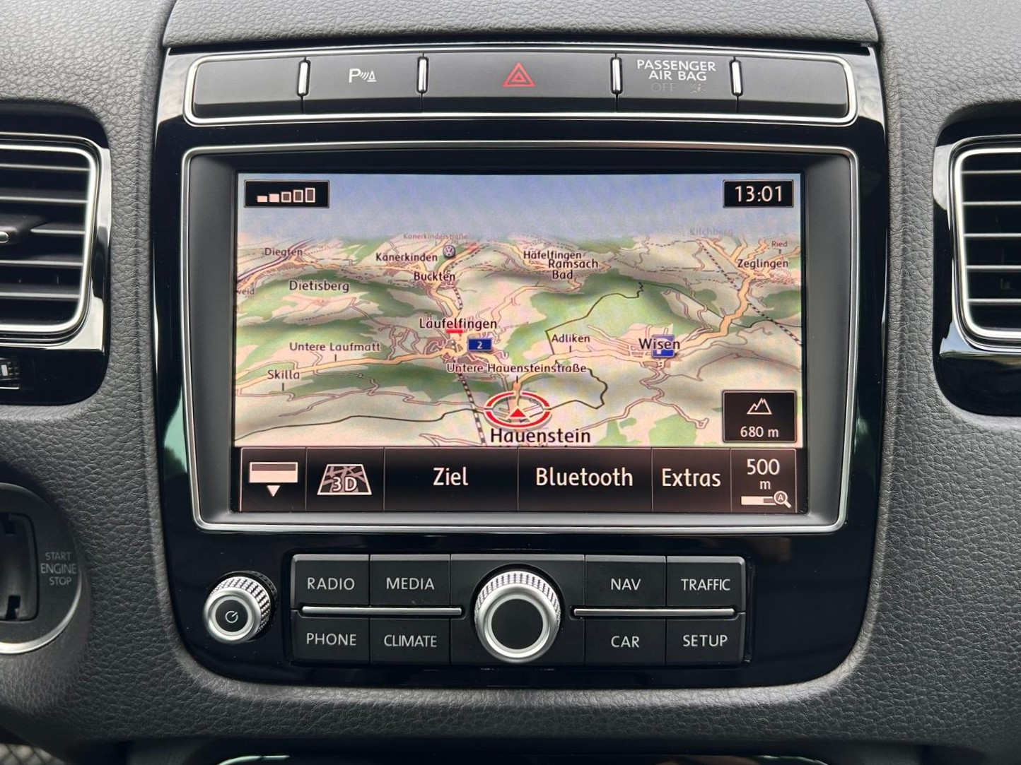 VW Touareg 3.0 TDI BlueMotion Technology Tiptronic-image-26
