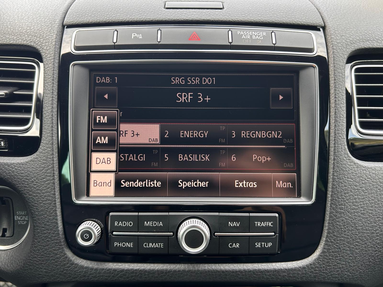 VW Touareg 3.0 TDI BlueMotion Technology Tiptronic-image-28