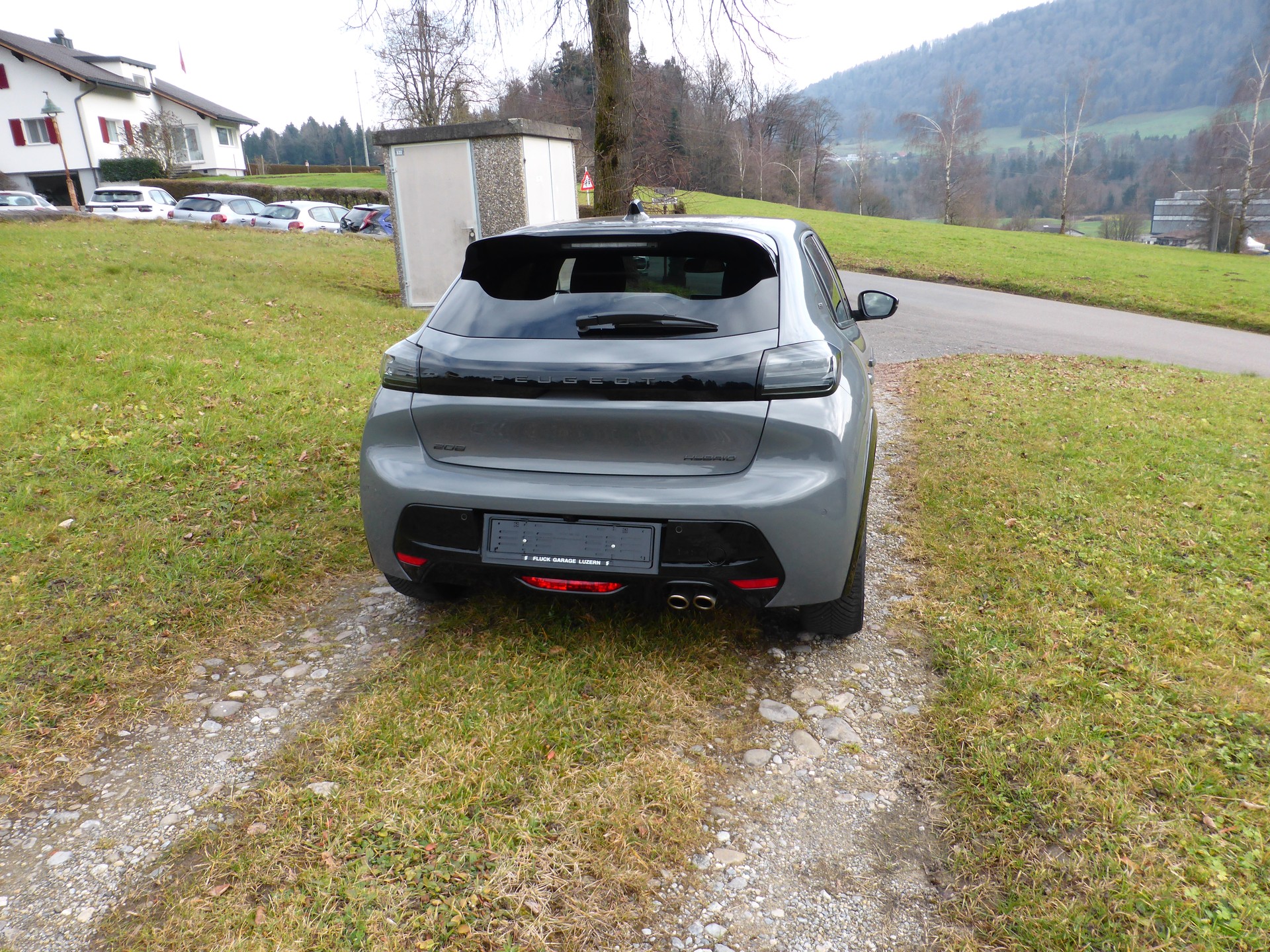 PEUGEOT 208 1.2 MHEV 145 GT-image-5