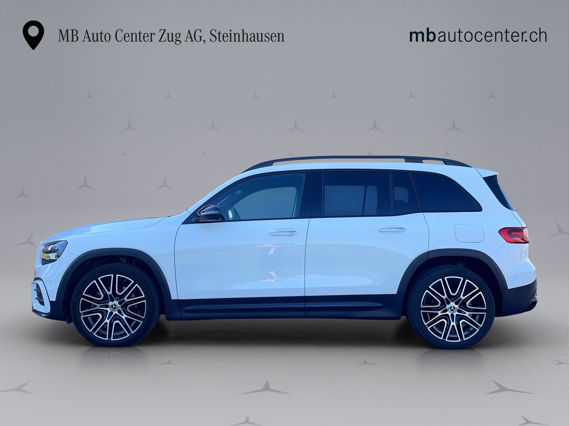 MERCEDES-BENZ GLB 220 AMG Line 4matic-image-1