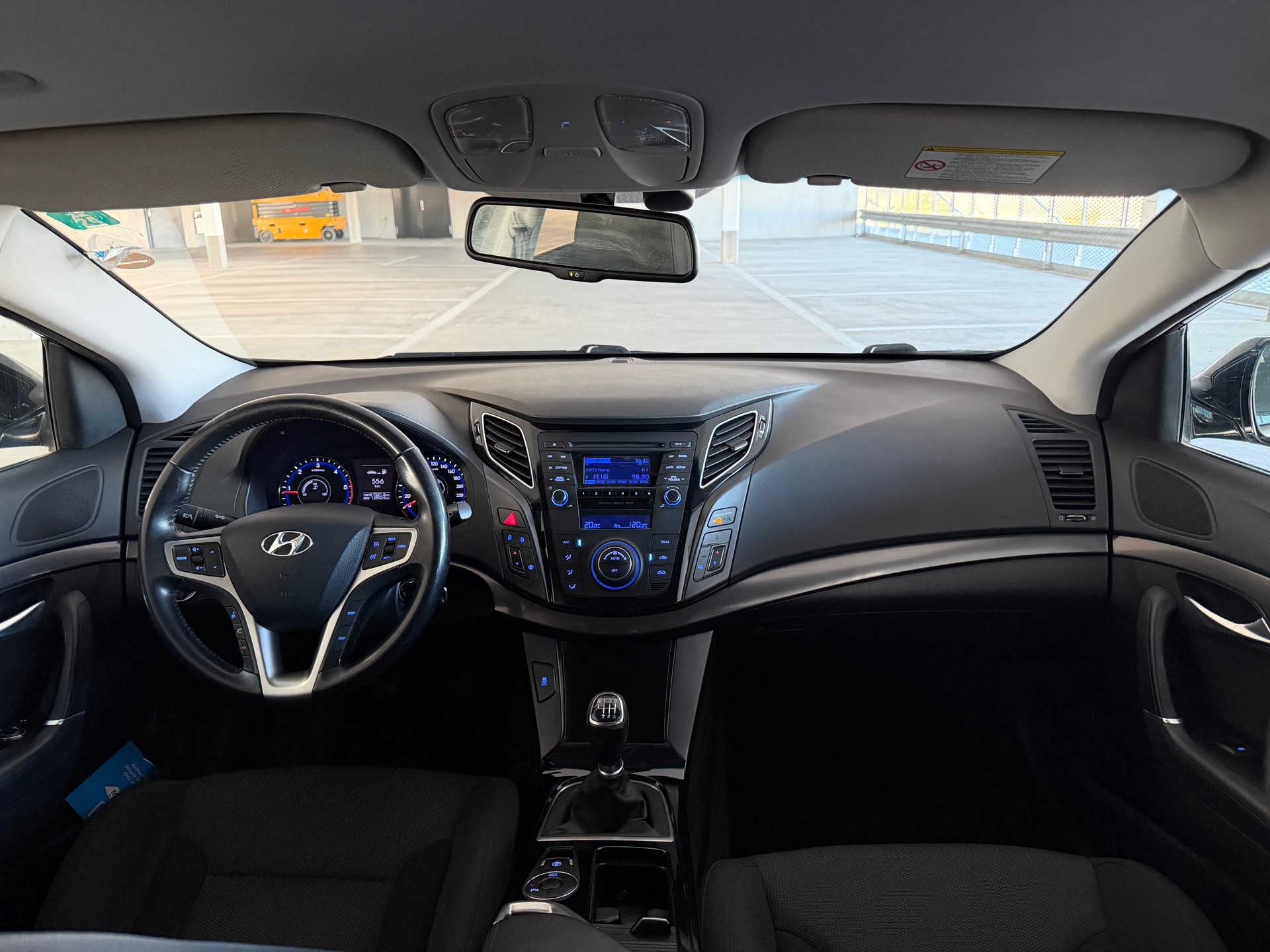 HYUNDAI i40 Wagon 1.7 CRDI Expertise du jour-image-8