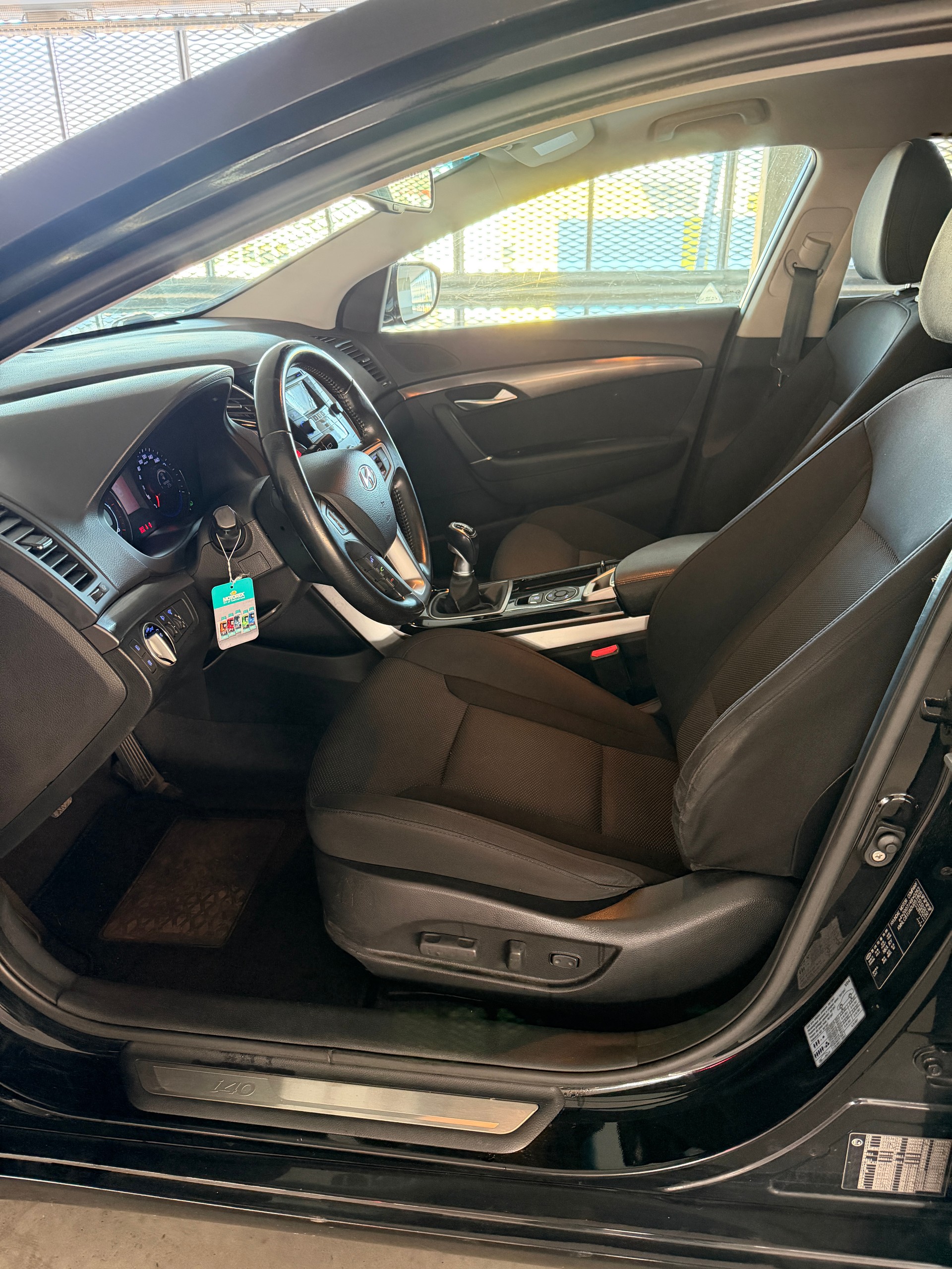 HYUNDAI i40 Wagon 1.7 CRDI Expertise du jour-image-11