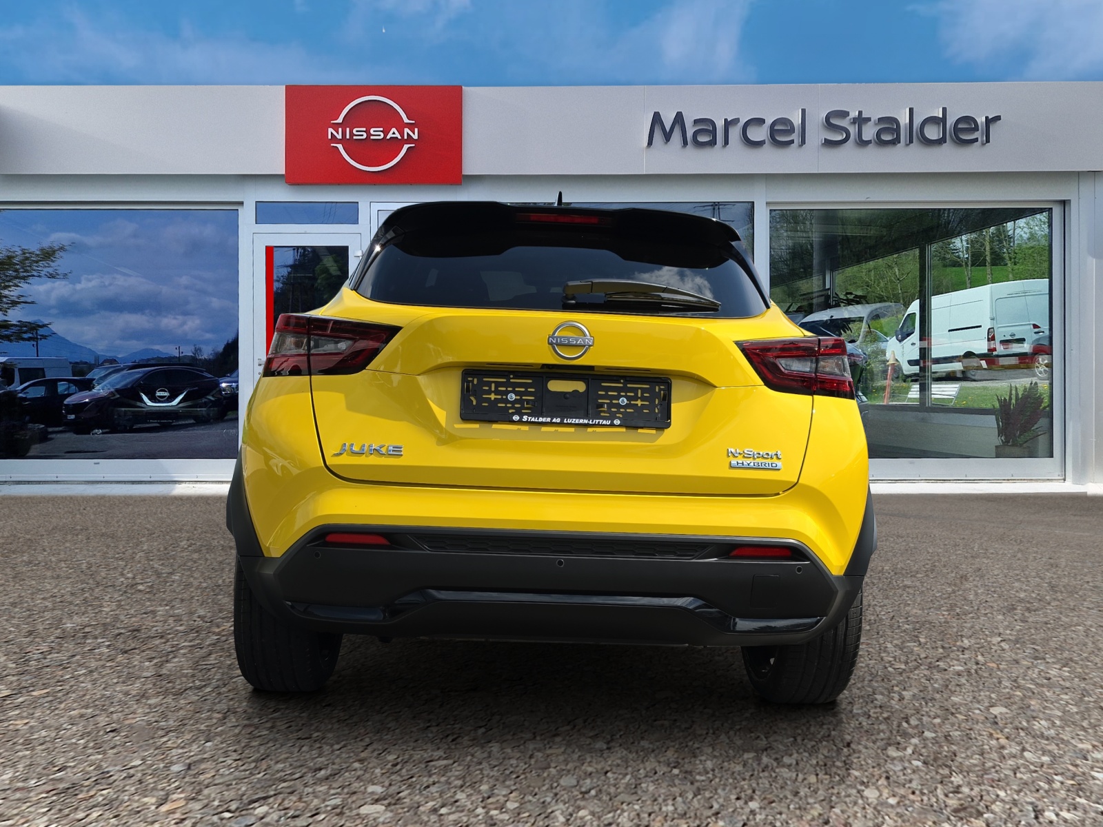 NISSAN Juke 1.6 FHEV N-Sport-image-3