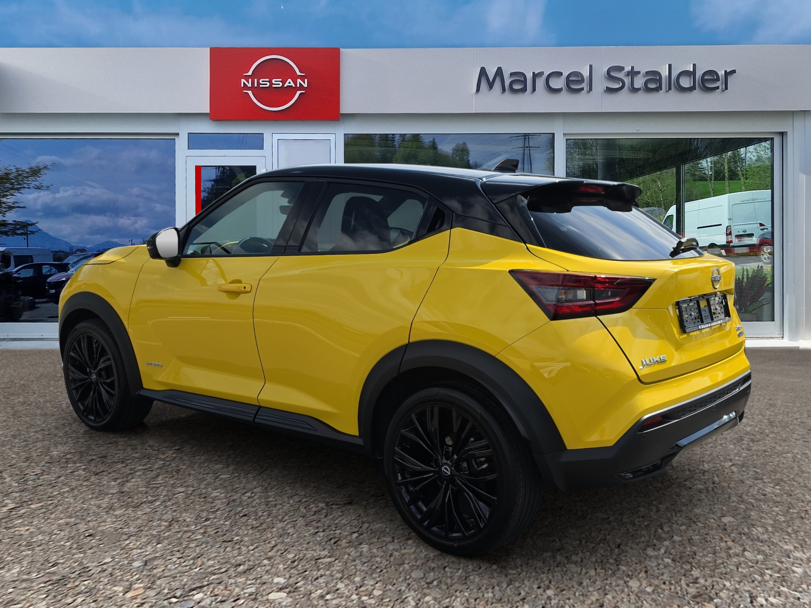 NISSAN Juke 1.6 FHEV N-Sport-image-2
