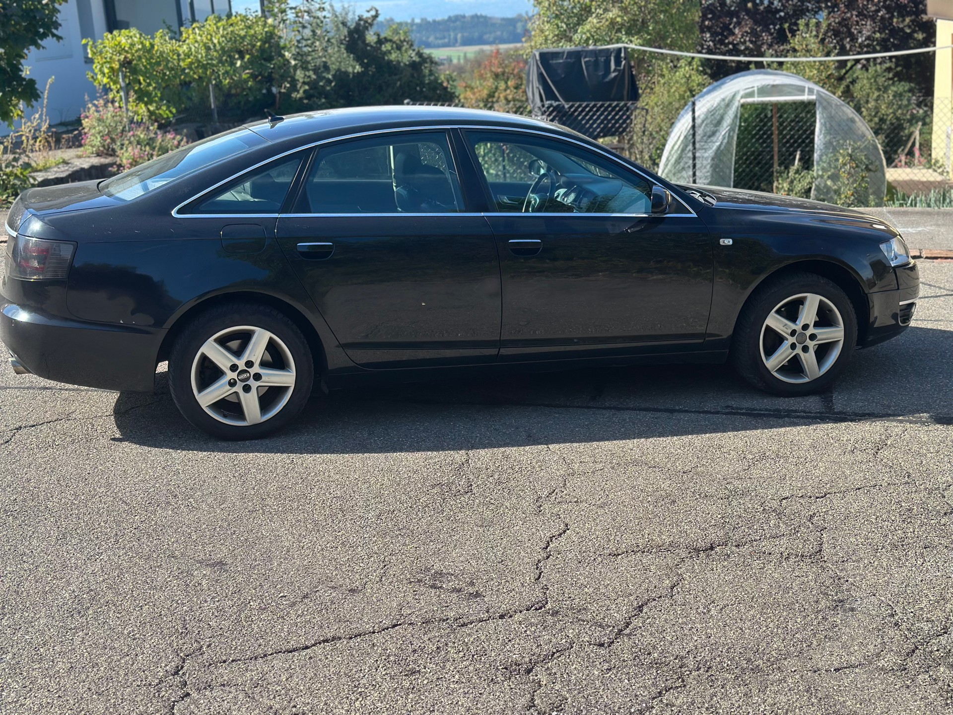 AUDI A6 Limousine 3.2 V6 FSI quattro-image-4