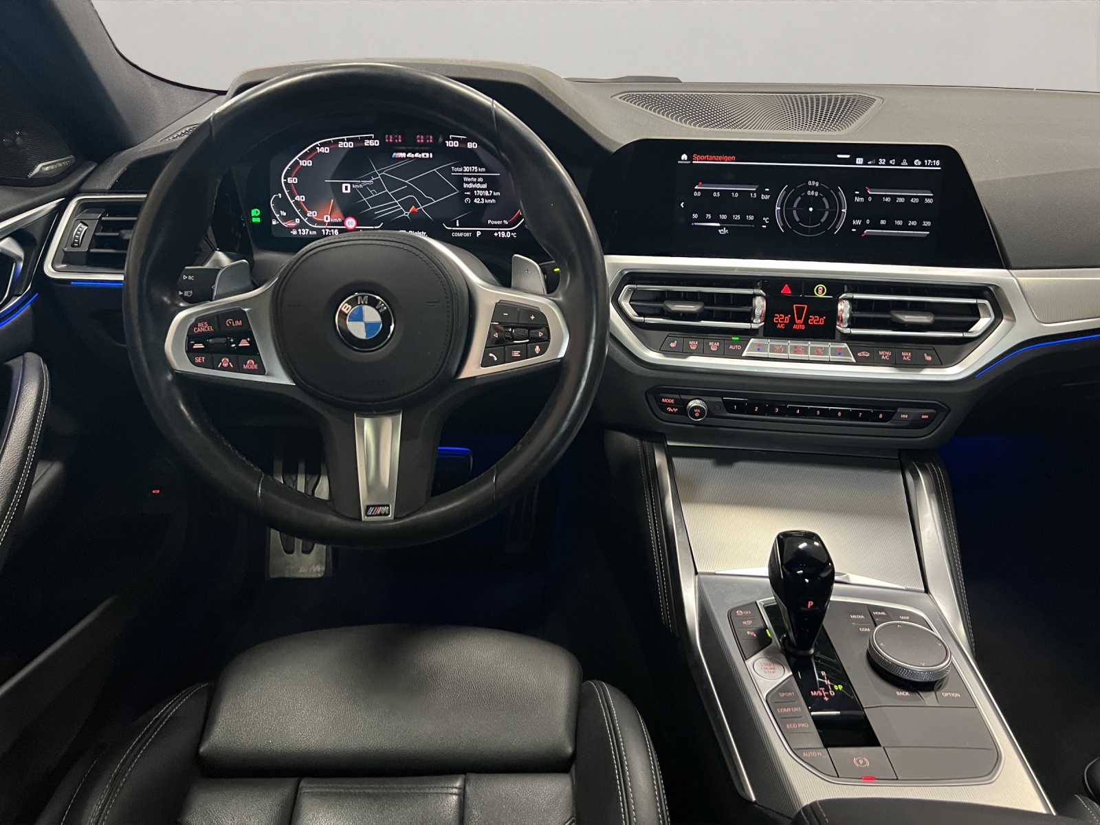 BMW M440i xDrive Coupé-image-8
