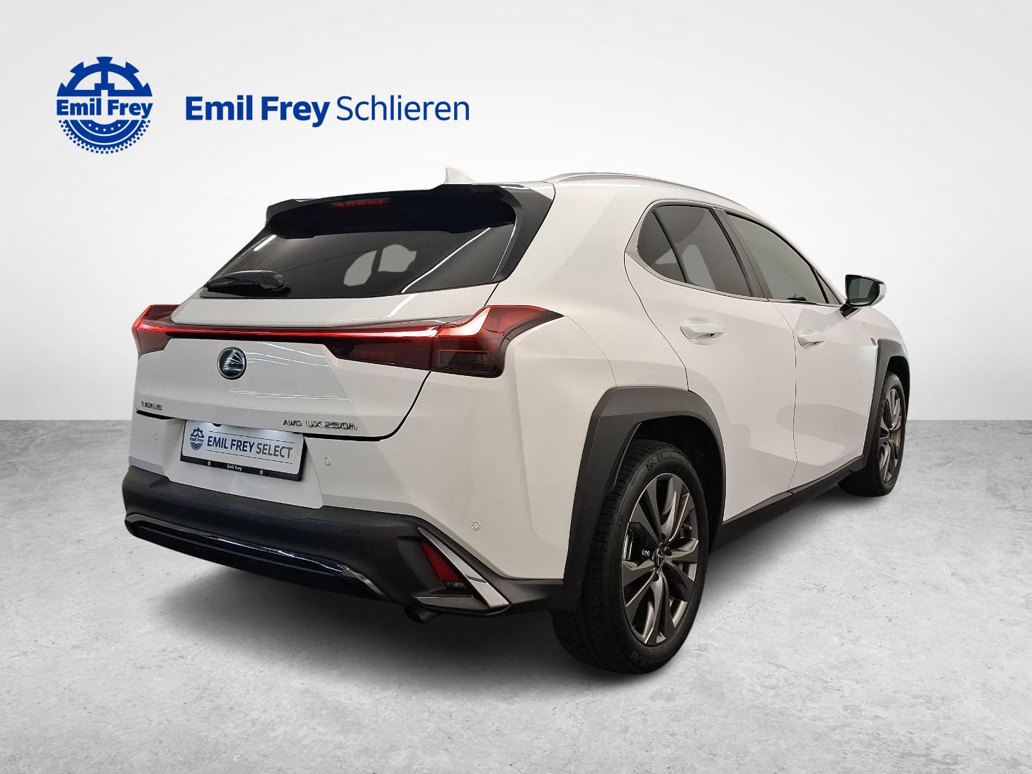 LEXUS UX 250h F-Line-image-4