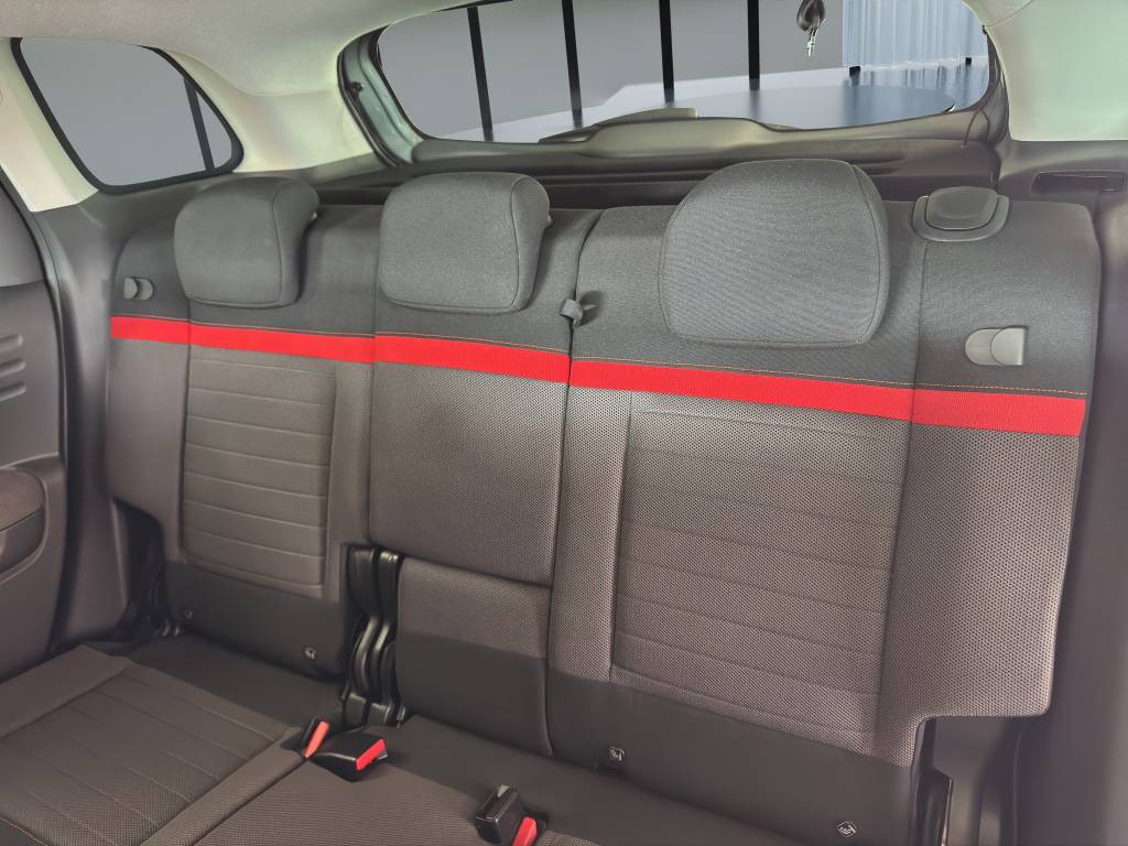 CITROEN C3 Aircross 1.2i PureTech Shine EAT // Caméra recul / DAB+ / Sièges avant chauffants-image-8