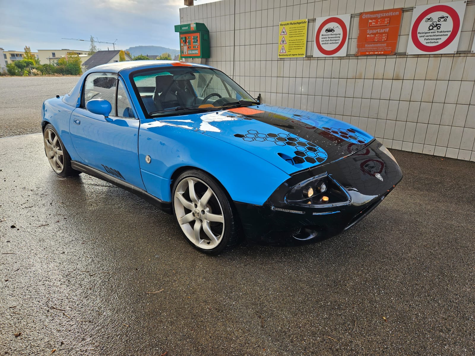 MAZDA MX-5 1.6i-16-image-7