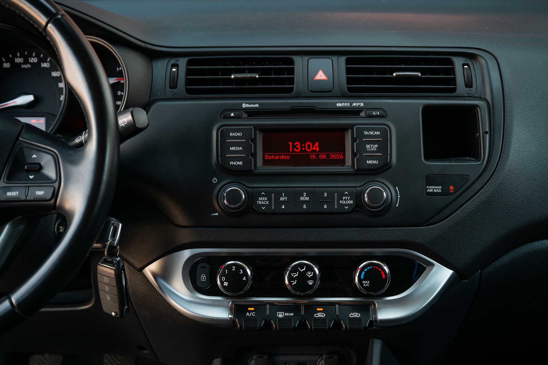 KIA Rio 1.4 CVVT Style-image-15