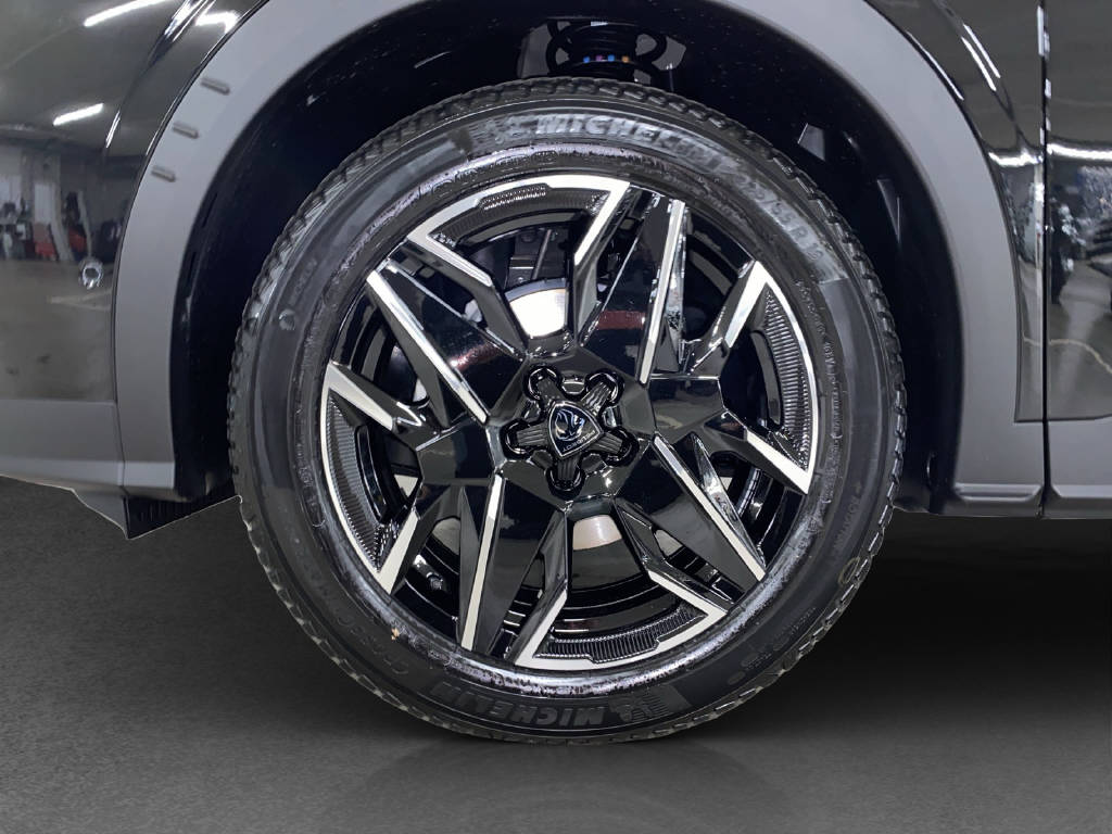 PEUGEOT 3008 1.2 Hybrid GT Exclusive-image-14