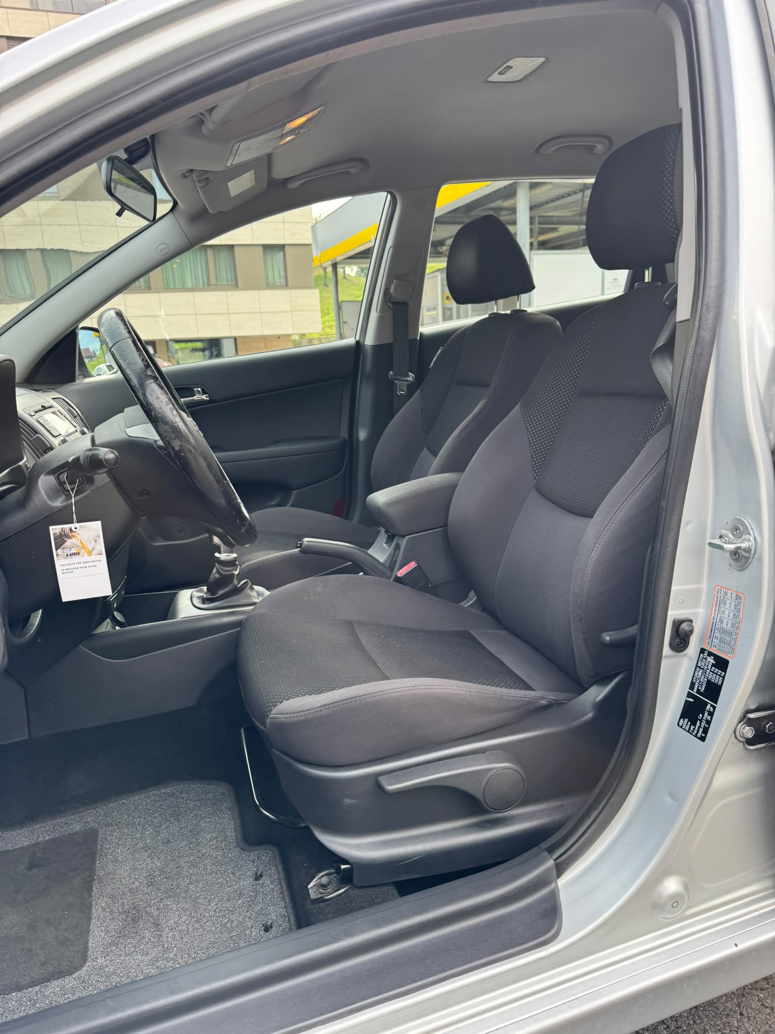 HYUNDAI i30 Wagon 1.6 CRDi Style-image-9