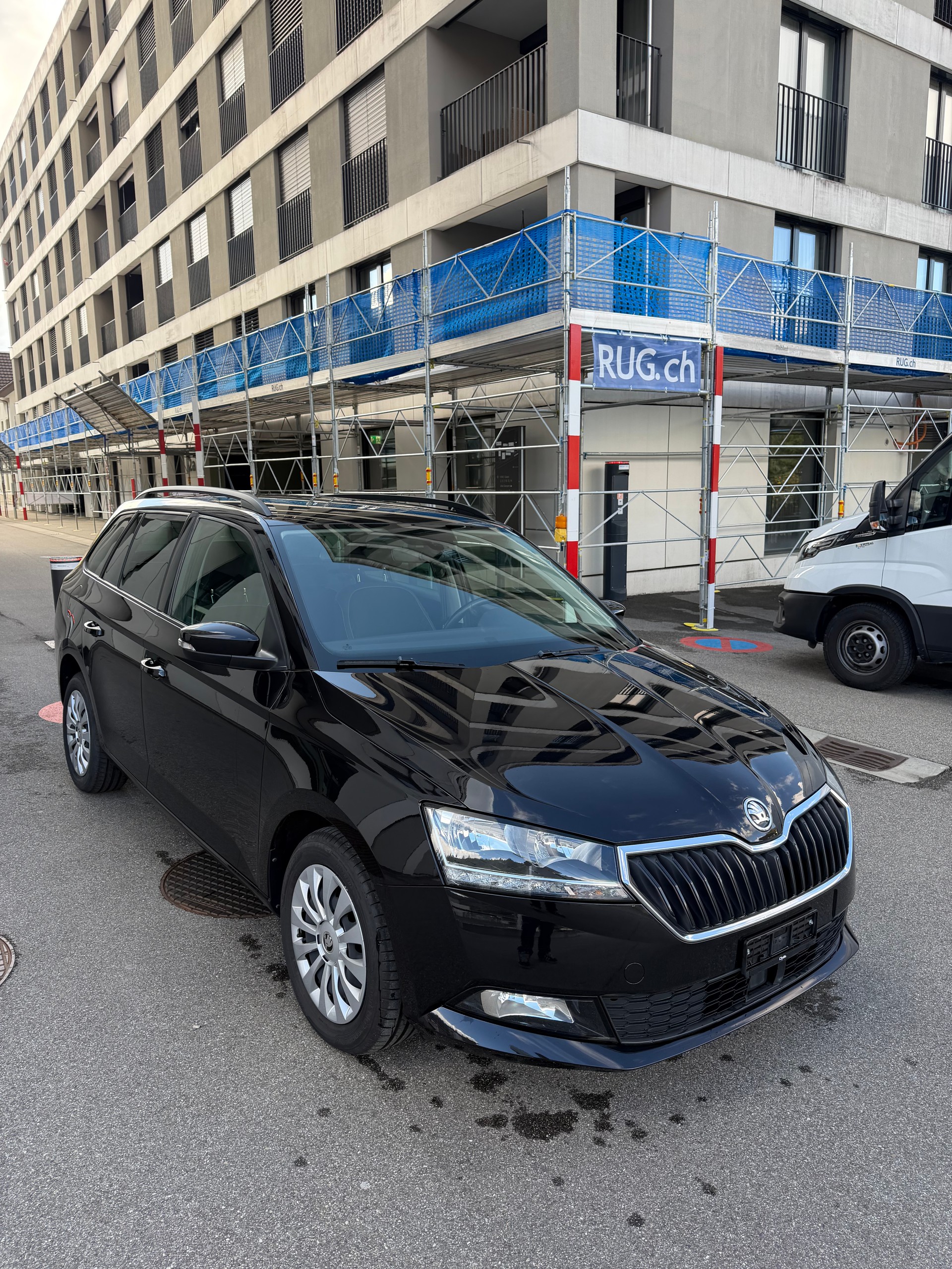 SKODA Fabia Combi 1.0 TSI Ambition-image-7