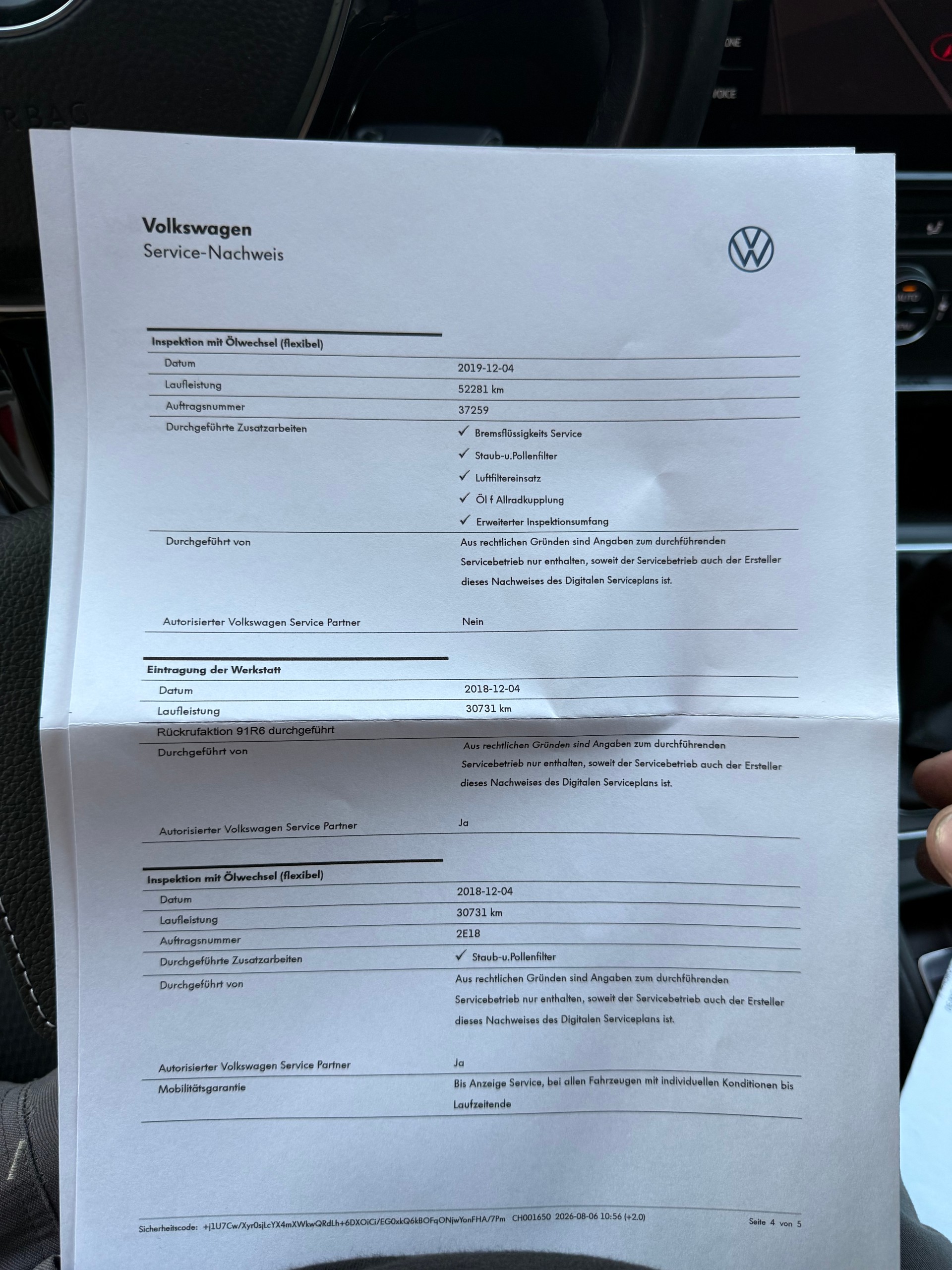 VW Golf 2.0 TDI Highline 4Motion-image-25