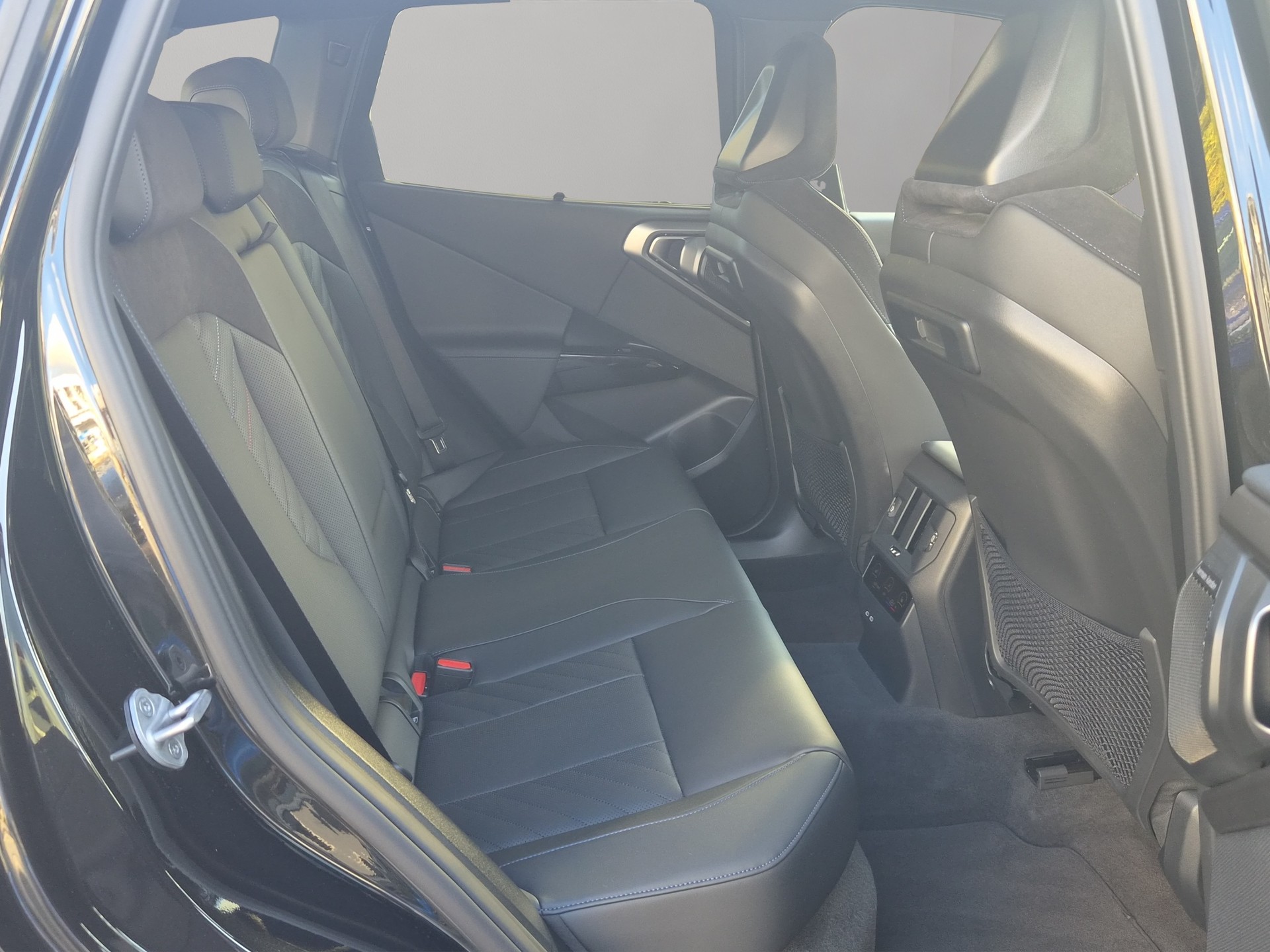 BMW X3 xDrive 48V 20d M Sport-image-21