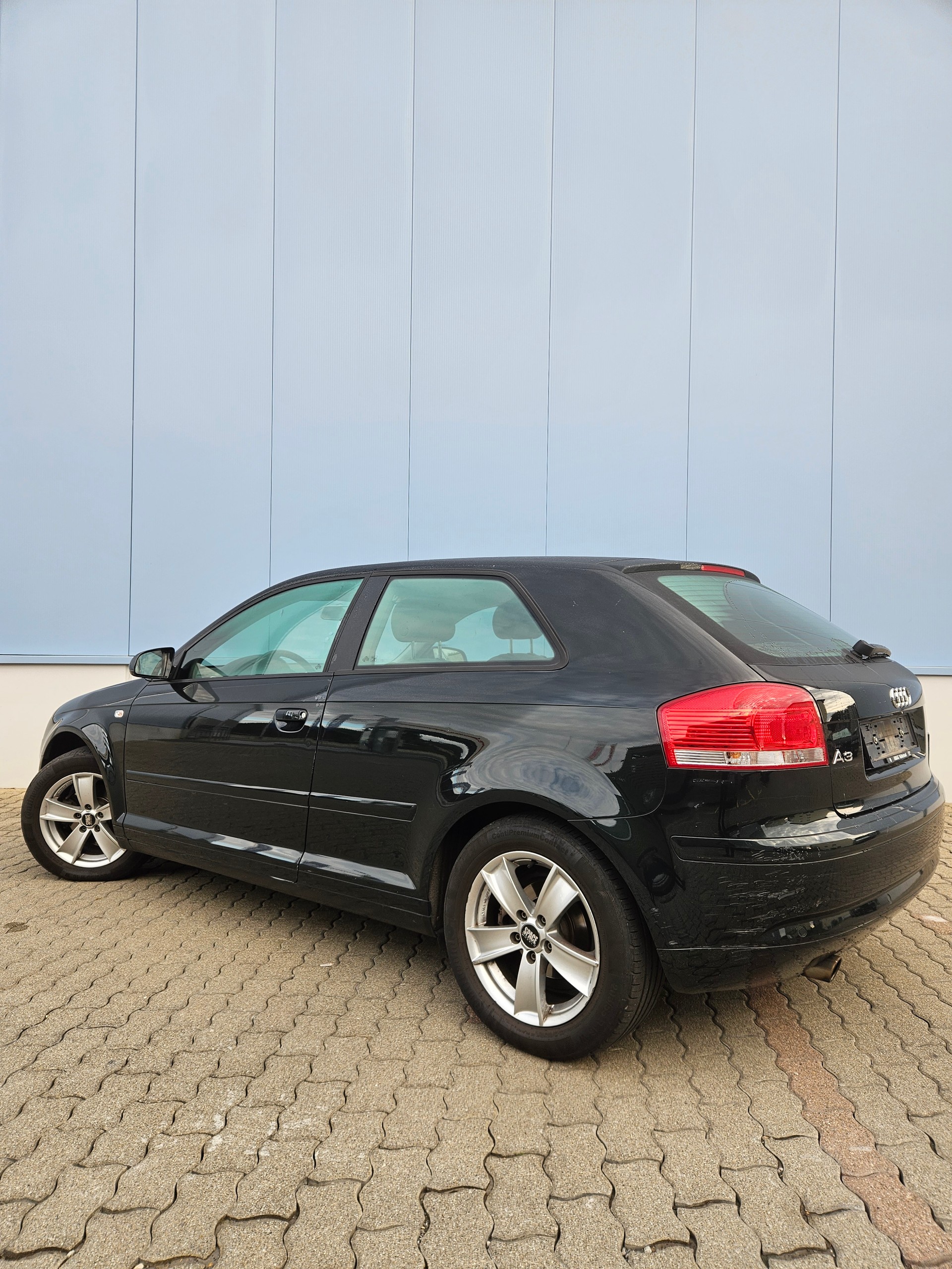 AUDI A3 1.6 FSI Ambition-image-7
