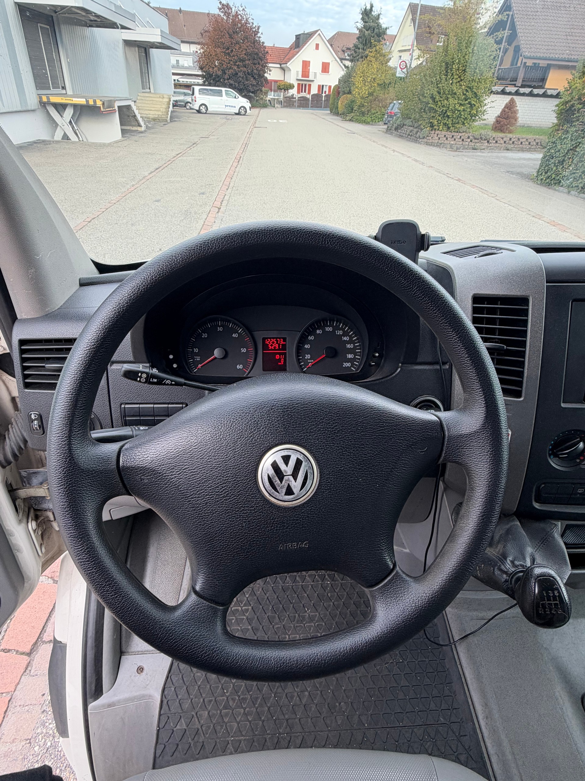 VW Crafter 35 2.5 BlueTDI 136 PS-image-10